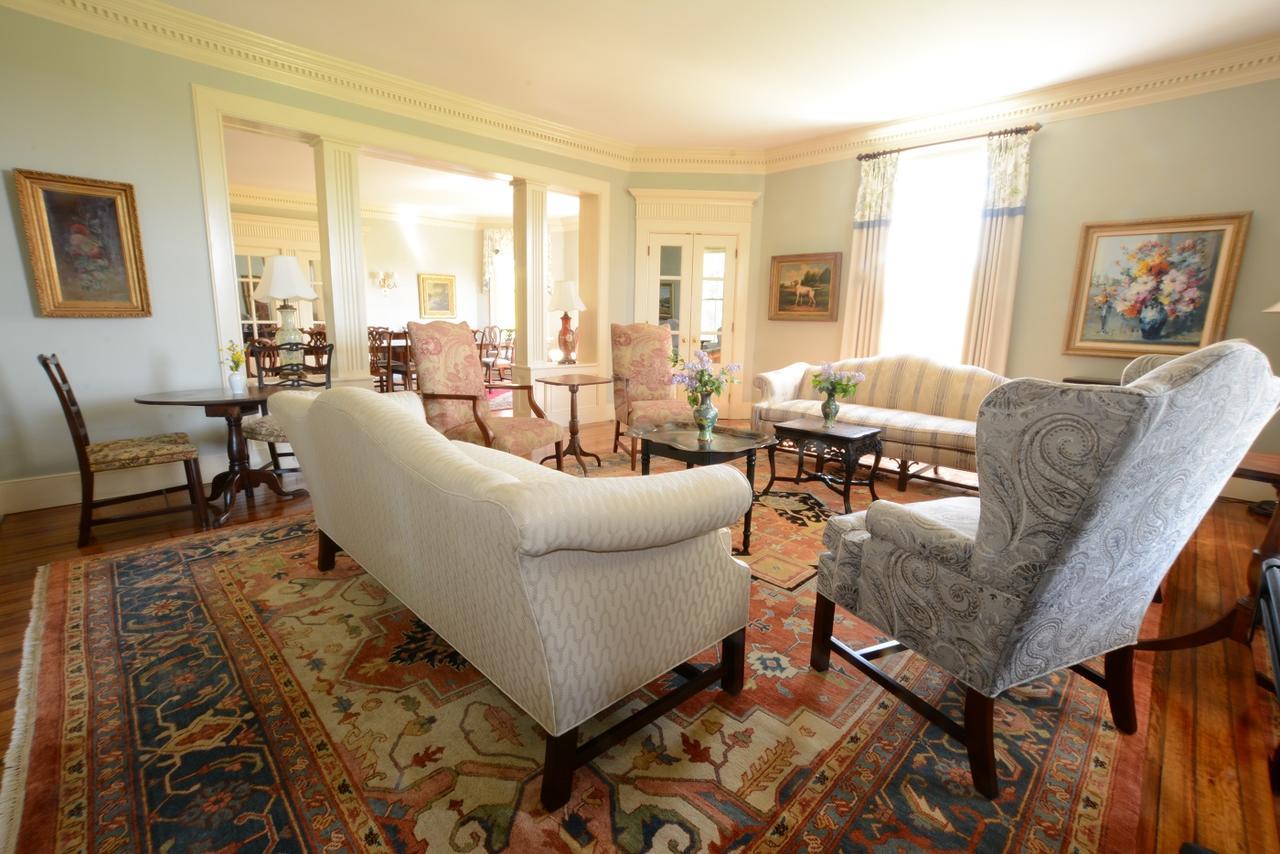 Woodville Bed And Breakfast Esmont Bagian luar foto