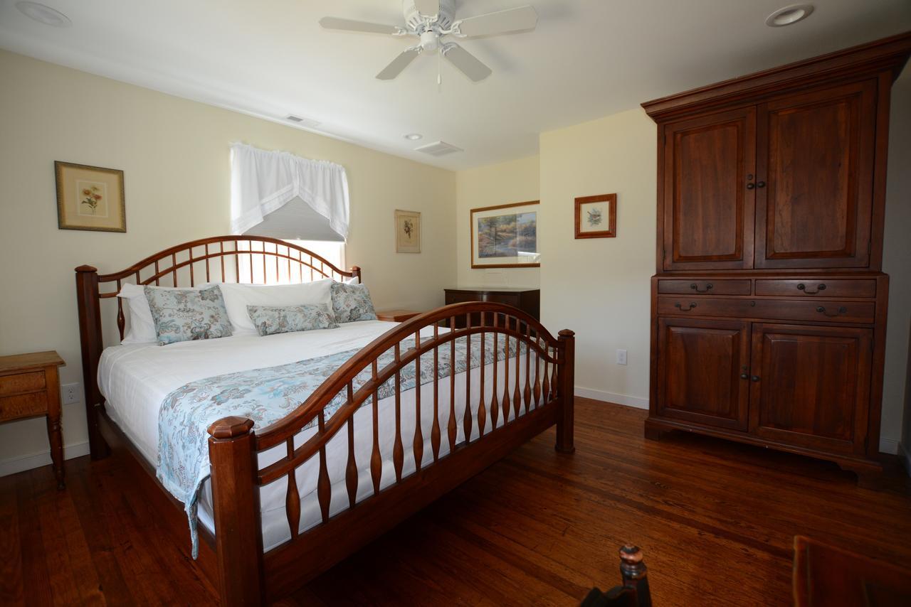 Woodville Bed And Breakfast Esmont Bagian luar foto